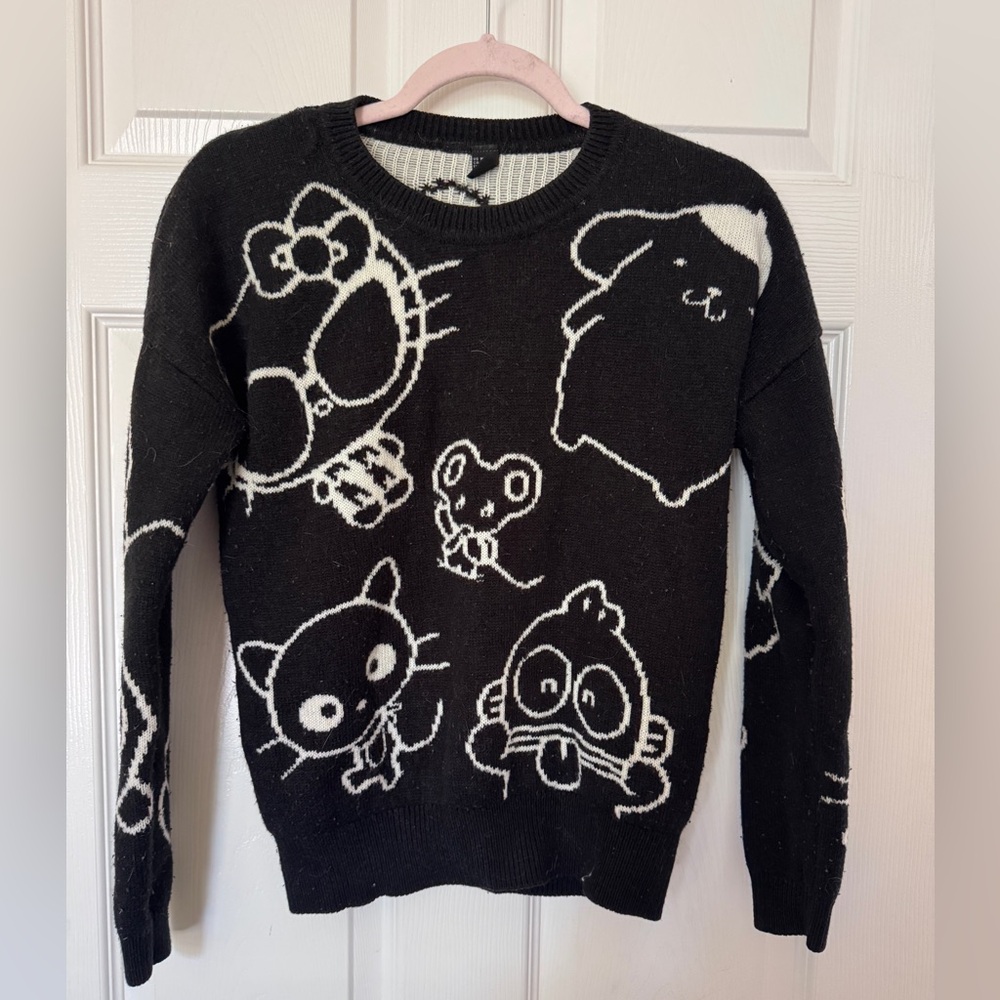 Hello Kitty and friends Black and White Graphic Women Sweater